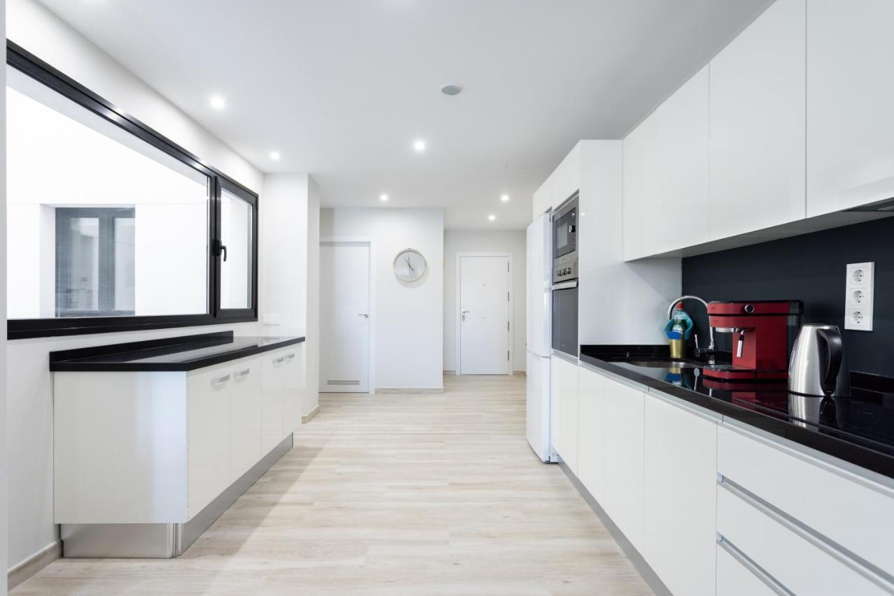 New 140M2 Loft-Style Flat At Town Heart, 3 Beaches Close Casa Leon El Médano Kültér fotó