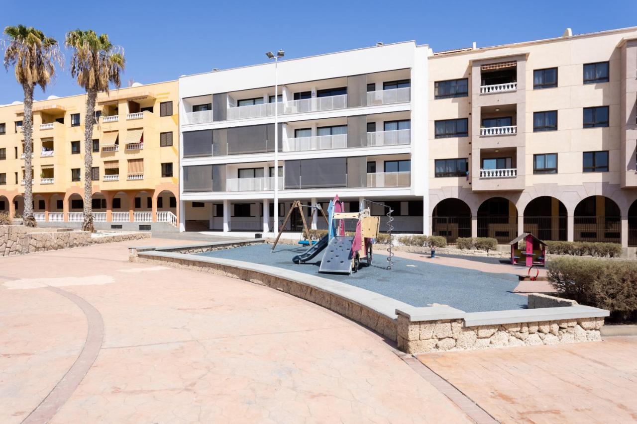 New 140M2 Loft-Style Flat At Town Heart, 3 Beaches Close Casa Leon El Médano Kültér fotó