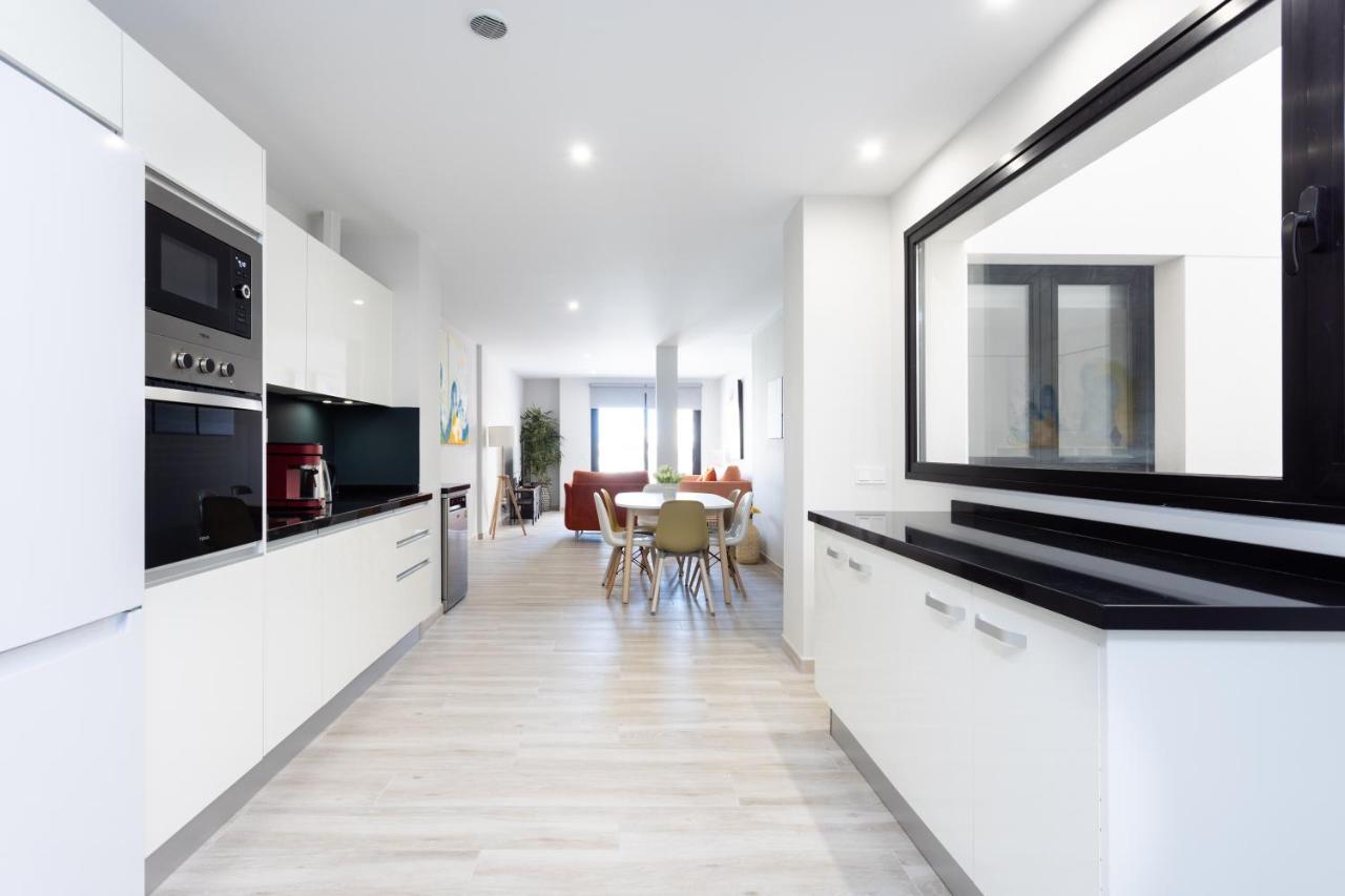 New 140M2 Loft-Style Flat At Town Heart, 3 Beaches Close Casa Leon El Médano Kültér fotó